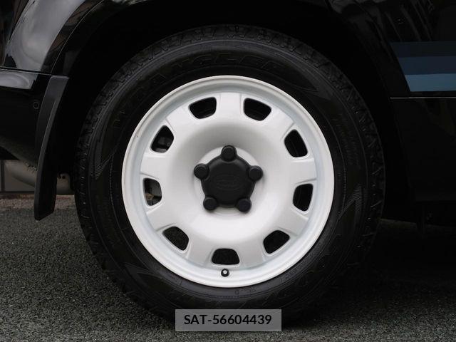 ROVER DEFENDER 2024-04 1224700-4