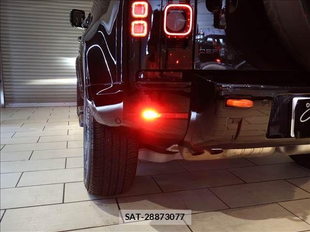 ROVER DEFENDER 2023-09 1355629-19