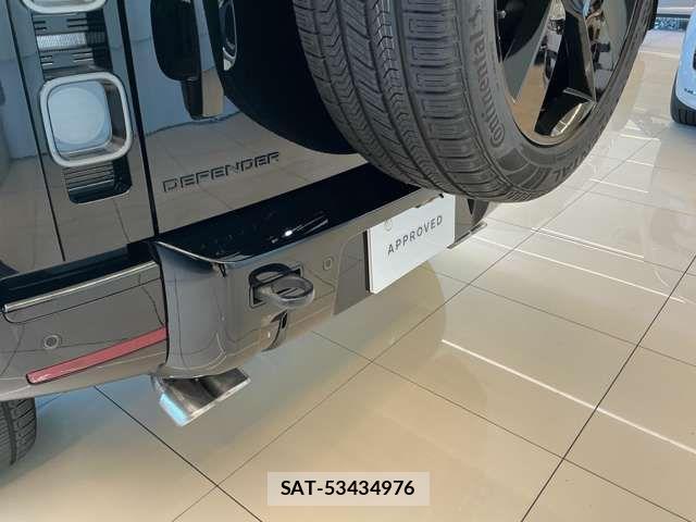 ROVER DEFENDER 2023-11 1828552-9