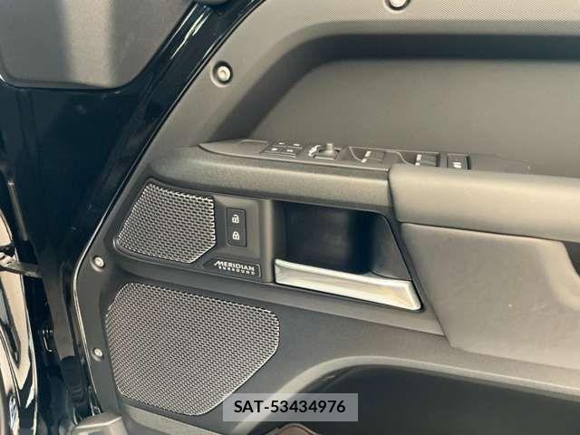 ROVER DEFENDER 2023-11 1828552-14
