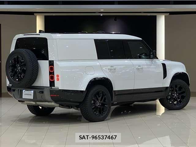 ROVER DEFENDER 2024-01 3385976-7