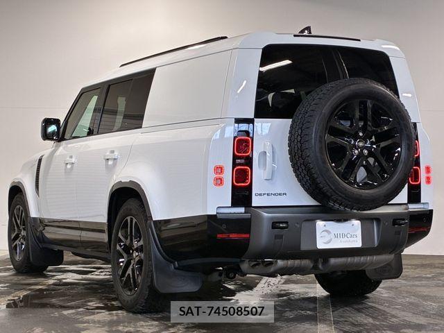 ROVER DEFENDER 2024-10 3385946-1