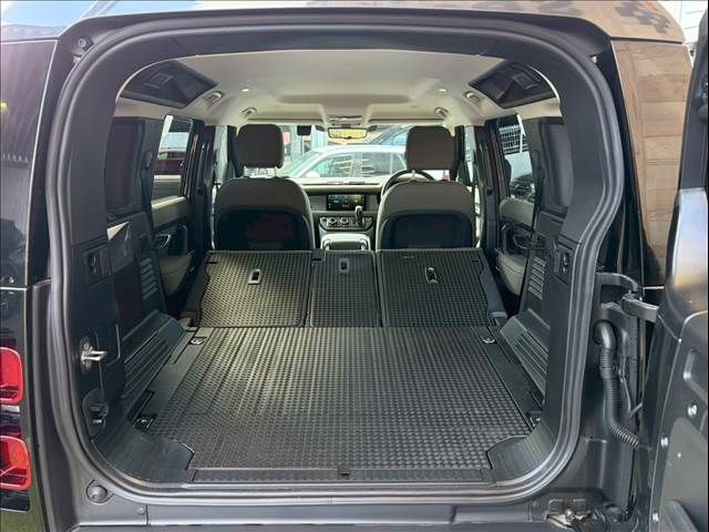 ROVER DEFENDER 2024-07 3682345-17