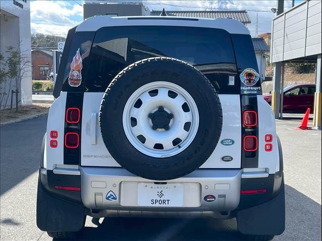 ROVER DEFENDER 2021-04 3682354-13