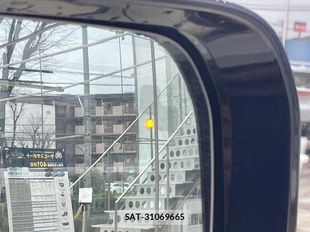 ROVER DEFENDER 2021-03 4372720-6