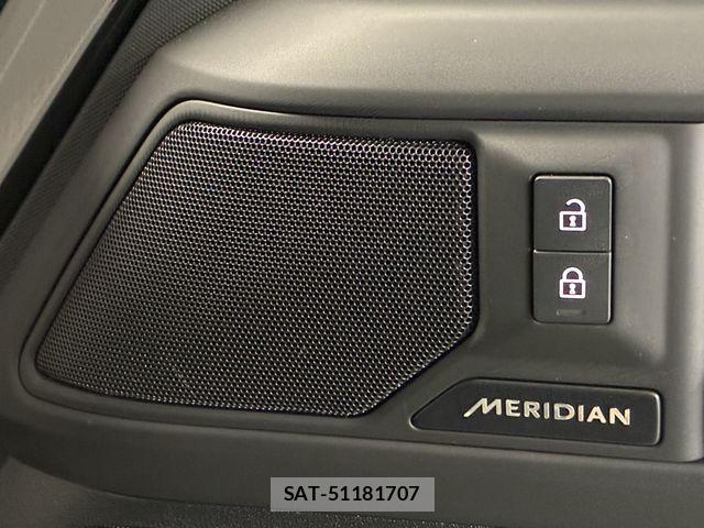 ROVER DEFENDER 2025-04 4757608-15