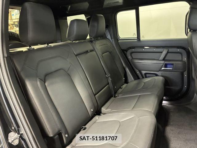 ROVER DEFENDER 2025-04 4757608-16