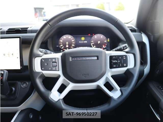 ROVER DEFENDER 2025-09 4981442-25