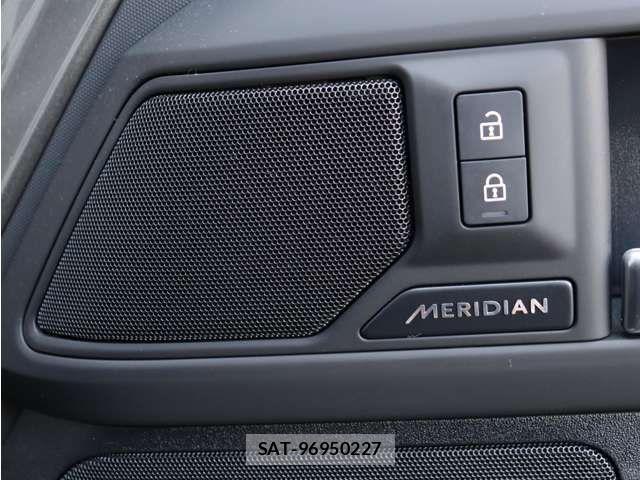 ROVER DEFENDER 2025-09 4981442-29