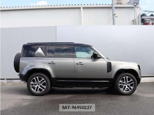 ROVER DEFENDER 2025-09 4981442-5