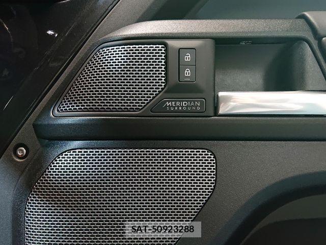 ROVER DEFENDER 2024-05 4981418-25