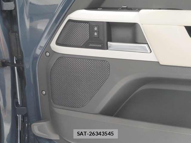 ROVER DEFENDER 2022-06 5877704-4