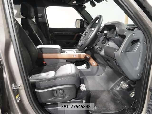 ROVER DEFENDER 2023-04 5877678-16