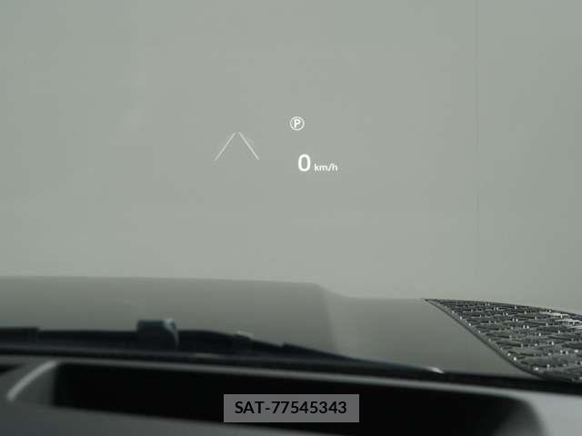 ROVER DEFENDER 2023-04 5877678-6