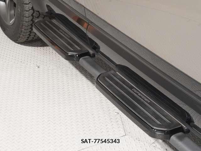 ROVER DEFENDER 2023-04 5877678-8