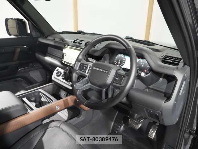 ROVER DEFENDER 2024-03 5877673-13