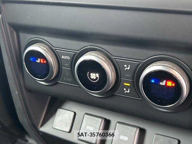 ROVER DEFENDER 2023-07 5877696-11