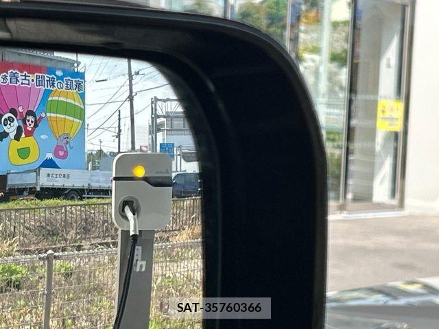 ROVER DEFENDER 2023-07 5877696-18