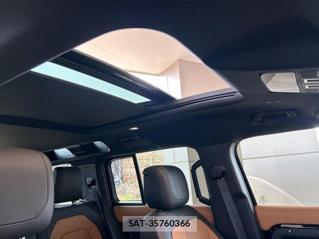 ROVER DEFENDER 2023-07 5877696-4