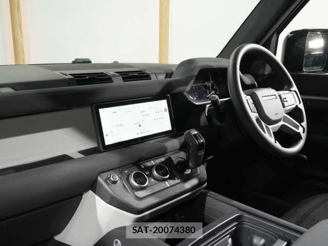 ROVER DEFENDER 2023-03 5877719-11