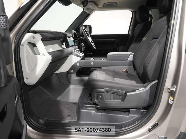 ROVER DEFENDER 2023-03 5877719-14