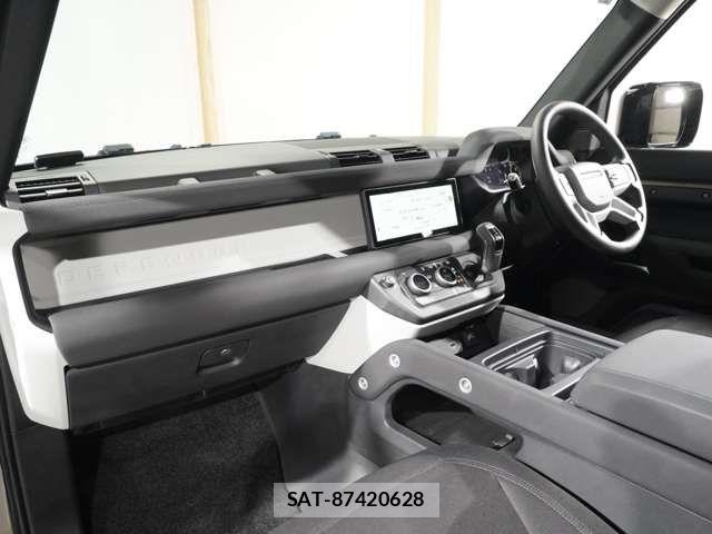 ROVER DEFENDER 2023-02 5877726-14