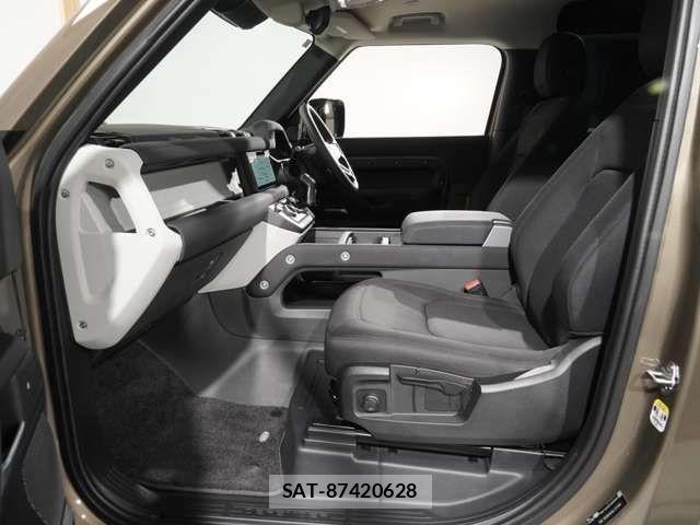 ROVER DEFENDER 2023-02 5877726-16