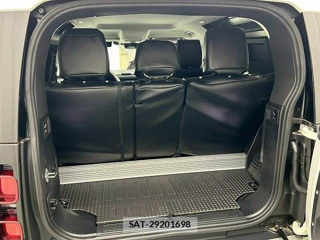 ROVER DEFENDER 2021-09 6017646-10