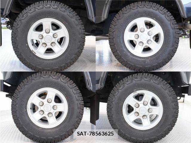 ROVER DEFENDER 2016-03 6247168-14