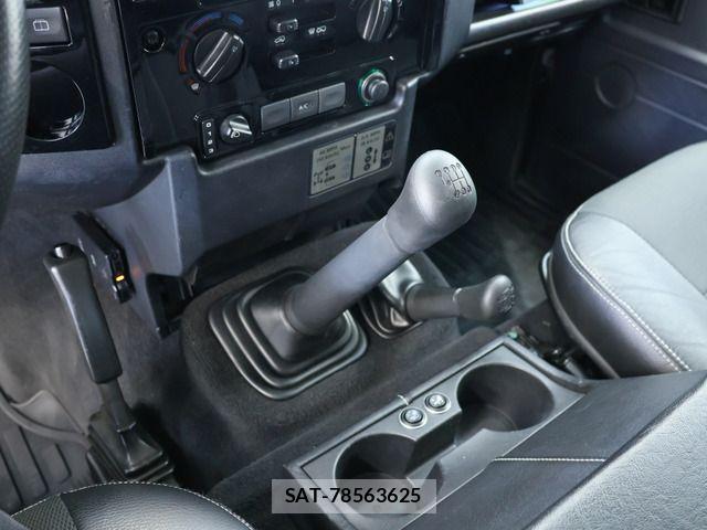 ROVER DEFENDER 2016-03 6247168-16