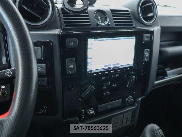 ROVER DEFENDER 2016-03 6247168-19