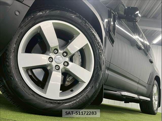 ROVER DEFENDER 2023-03 6277245-18