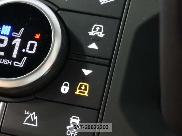 ROVER DEFENDER 2025-01 6306287-3