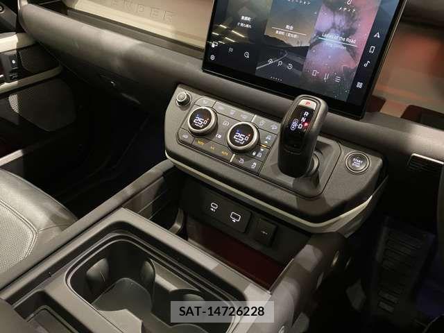 ROVER DEFENDER 2023-06 6502800-10