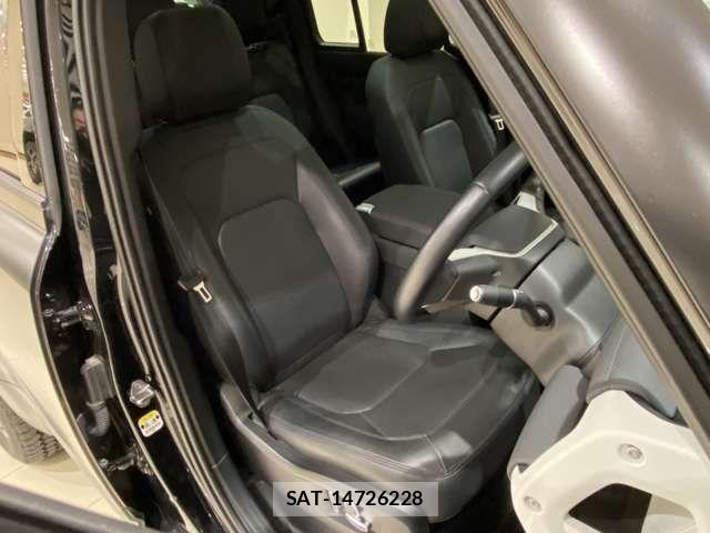 ROVER DEFENDER 2023-06 6502800-13