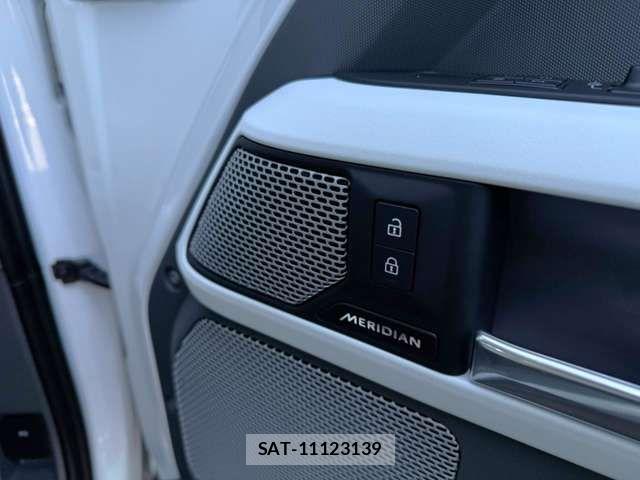 ROVER DEFENDER 2023-02 6614560-12