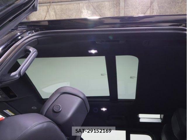 ROVER DEFENDER 2024-01 6677861-13