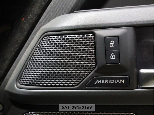 ROVER DEFENDER 2024-01 6677861-24