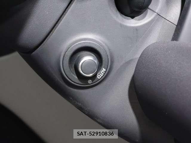 ROVER DEFENDER 2021-03 6677863-18