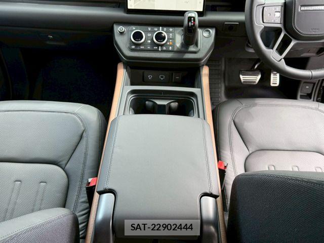 ROVER DEFENDER 2024-01 6683991-16