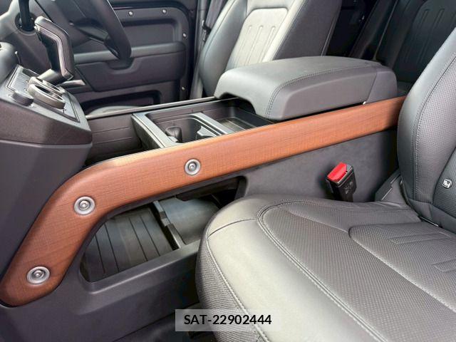 ROVER DEFENDER 2024-01 6683991-18