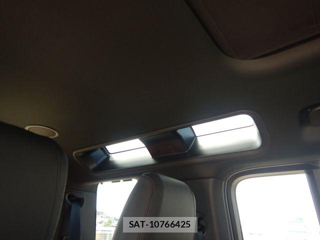 ROVER DEFENDER 2022-06 6753149-27