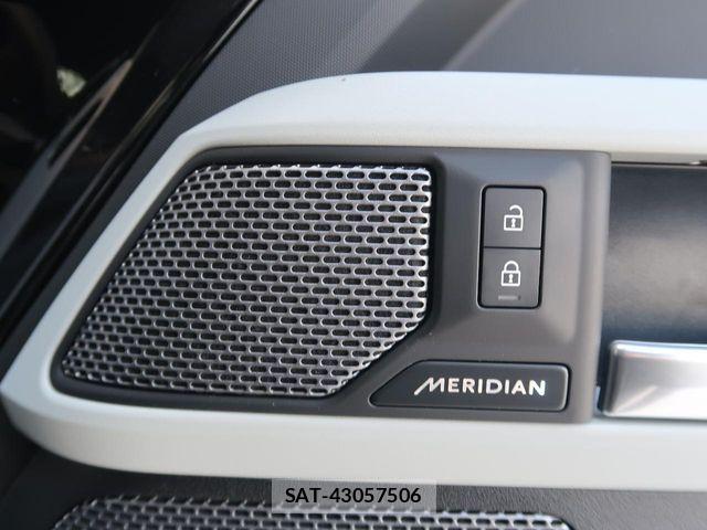 ROVER DEFENDER 2024-02 6753150-10