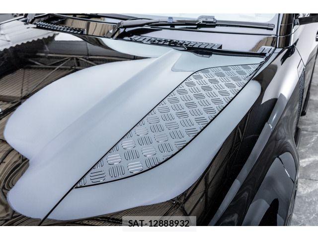 ROVER DEFENDER 2023-05 6817033-18
