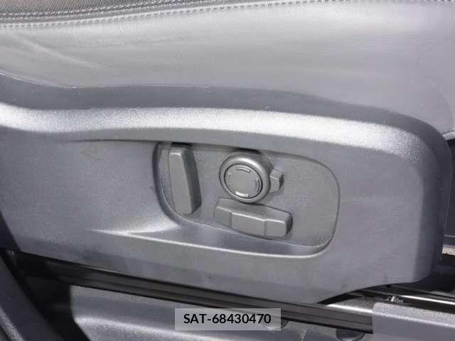 ROVER DEFENDER 2024-09 6912257-15