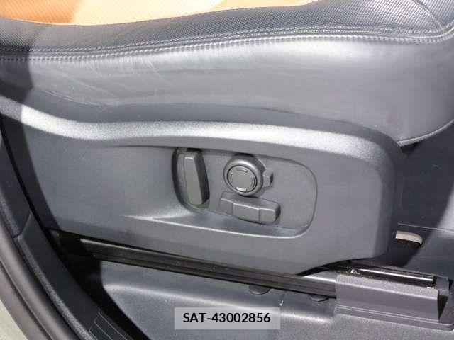 ROVER DEFENDER 2024-02 6912260-14