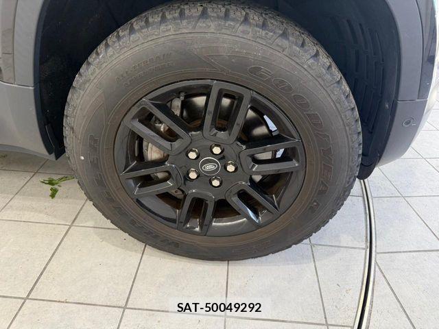 ROVER DEFENDER 2023-03 6912259-2