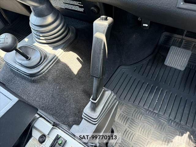 ROVER DEFENDER 2005-10 6997843-26