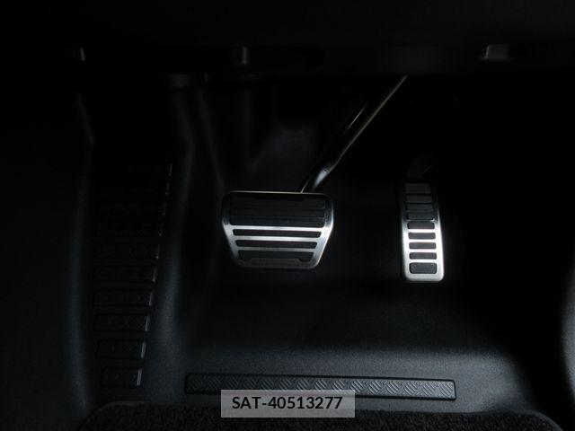 ROVER DEFENDER 2025-08 6997840-21