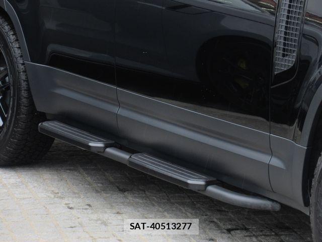 ROVER DEFENDER 2025-08 6997840-4